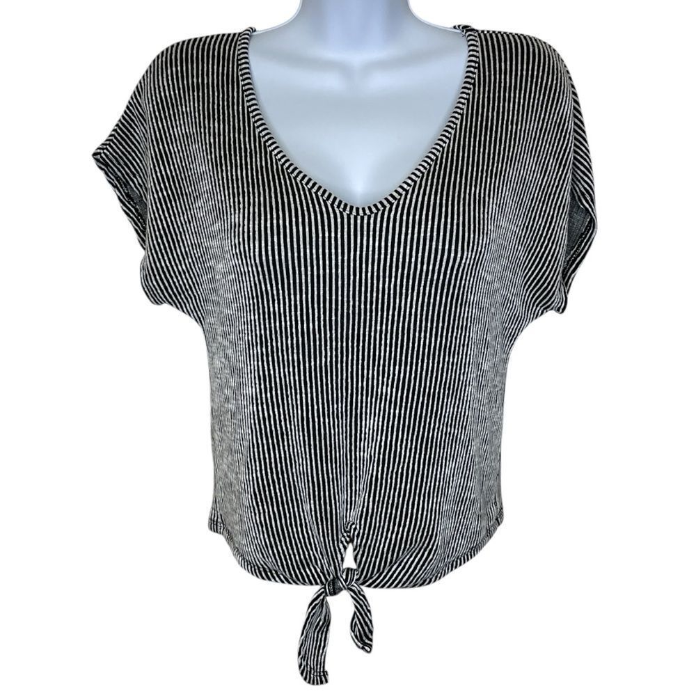 Caution To The Wind Black and White Striped Women's Top Blouse Tie Front Medium